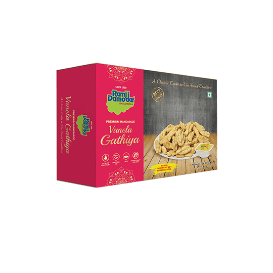 Vanela Ganthiya with Chutney